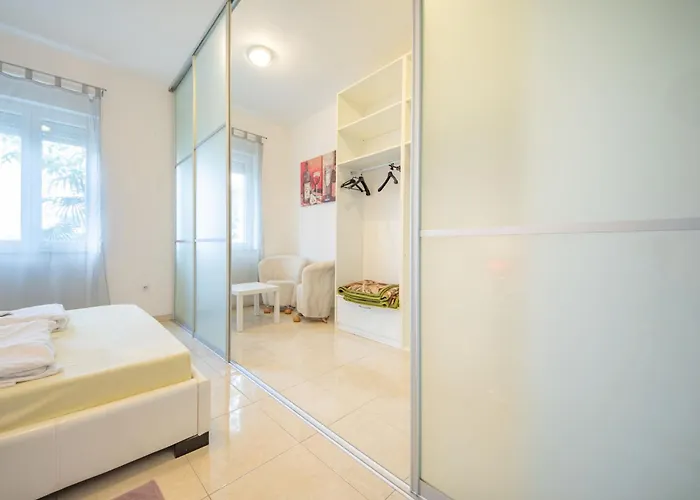 Kantrida-1 By Interhome Rijeka