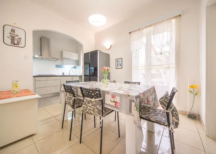 Kantrida-1 By Interhome Apartment Rijeka
